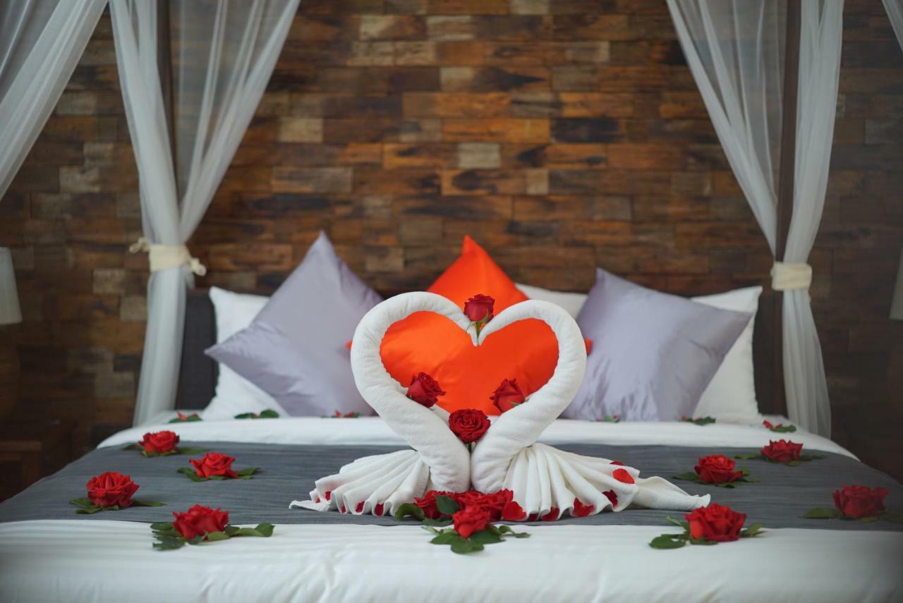 Sunny V Hotel Chiang Mai Exterior photo